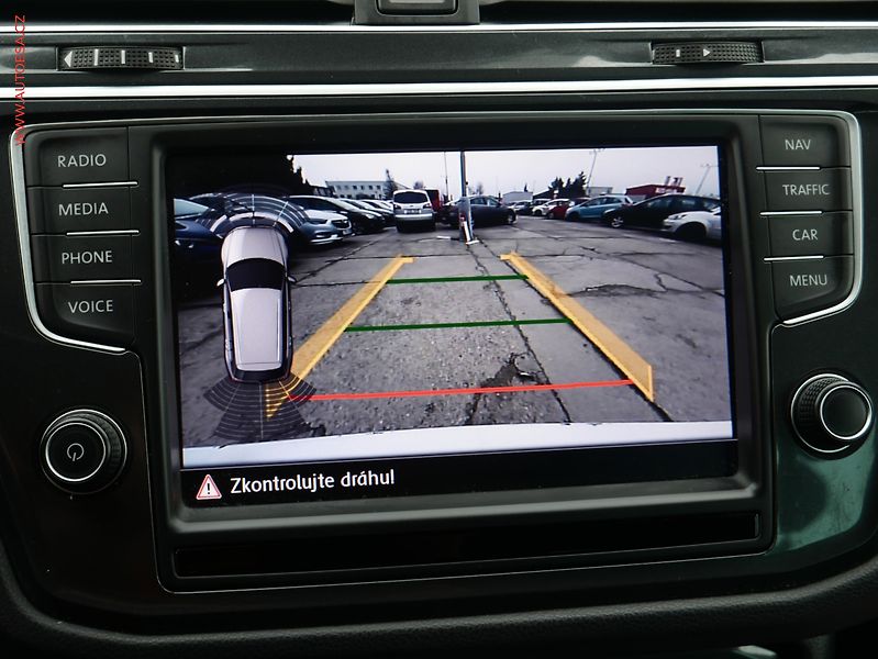 Volkswagen Tiguan (2017) 2.0 TDi, ČR, Comfortline - fotka 12 z 19