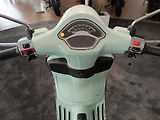 Vespa Primavera 125 3V ABS (2025) E5+ Verde Amabile - náhled 16