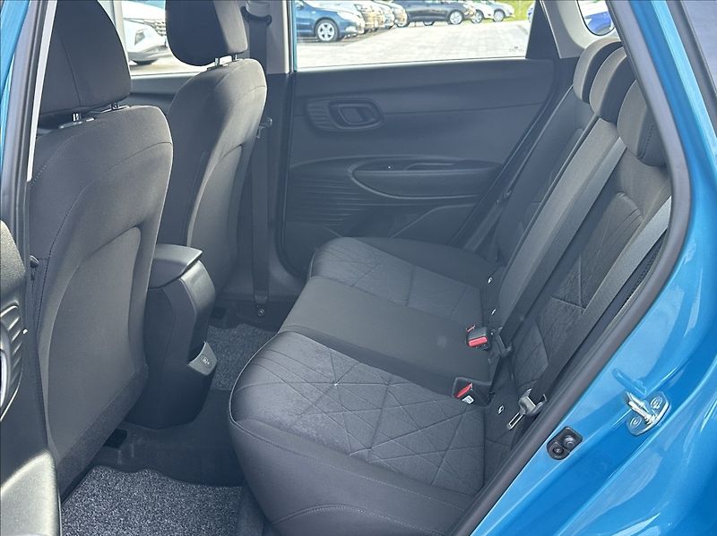 Hyundai Bayon 1,2 84PS  Smart - fotka 14 z 55