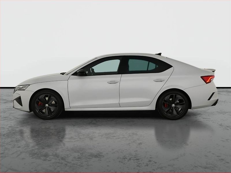 Škoda Octavia (2024) RS 2.0 TSI - fotka 3 z 21