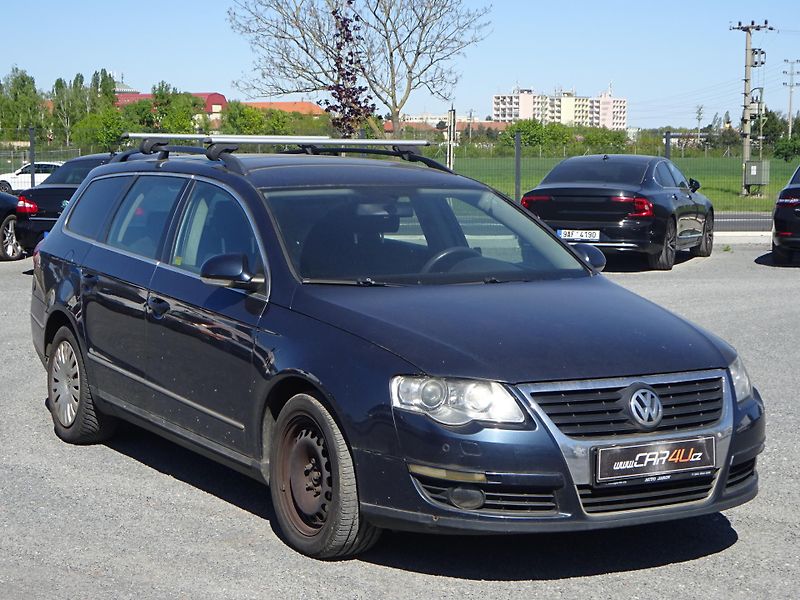 Volkswagen Passat 2.0TDI 103kW COMFORTLINE - fotka 3 z 15