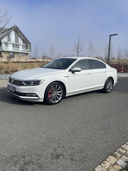 Volkswagen Passat (2015) VW Passat B8 BiTDI 4Motion DSG - fotka 8 z 12