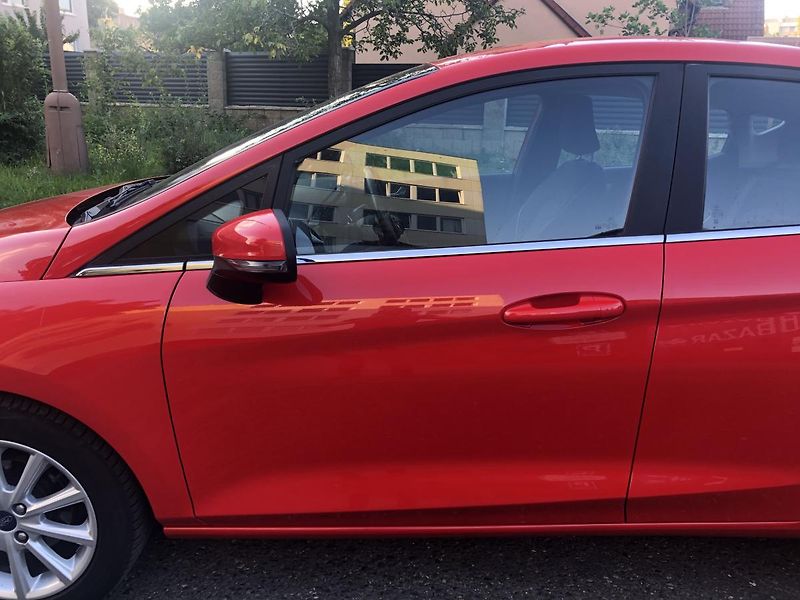 Ford Fiesta (2018) 1,0 NAVI AL kola rezervace - fotka 17 z 69