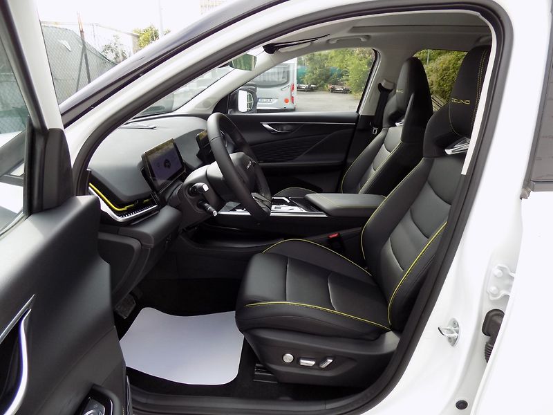 BAIC X5 (2025) 1.5T/AT/Pixel-Led/PANO/DPH/ - fotka 12 z 38