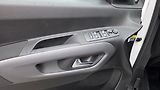 Opel Combo (2026) 1.5 CDTi 96kW AT8 Elegance 7m - náhled 9