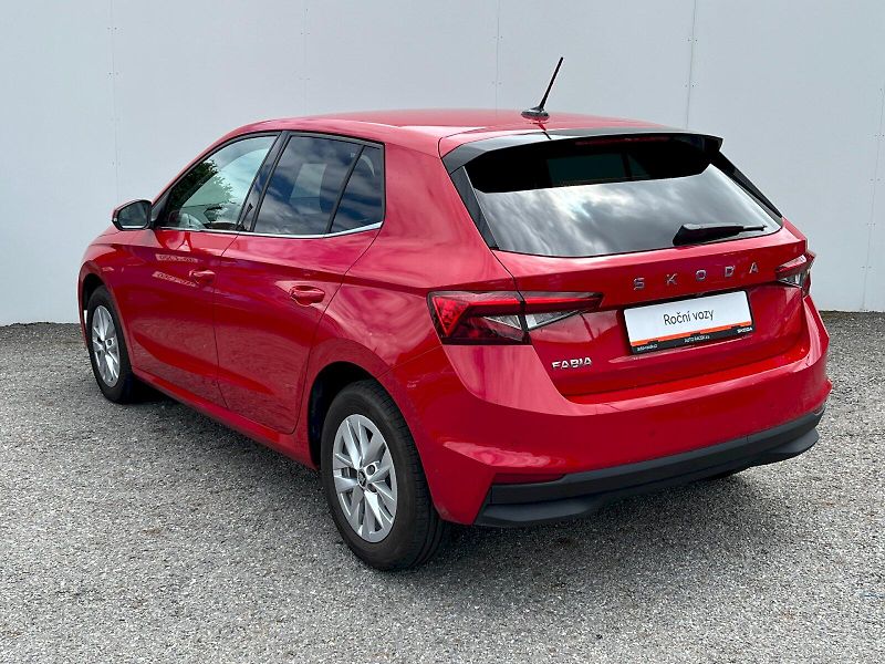 Škoda Fabia (2025) 1.0 TSI 85kW Top Selection DSG - fotka 26 z 27