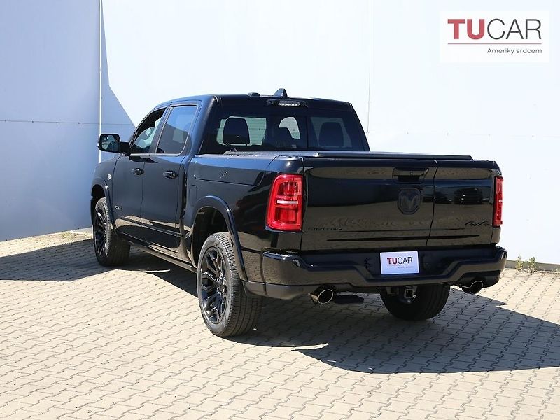 Dodge RAM (2021) 1500 Limited 5.7 V8 2026 RED - fotka 4 z 45