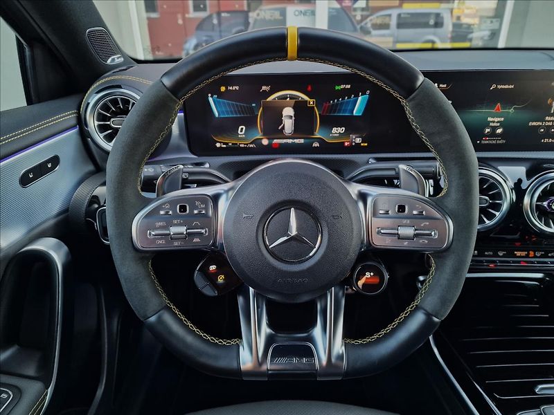 Mercedes-Benz Třídy A A45 S AMG 4Matic+,ČR,1.Maj. - fotka 21 z 50