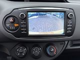 Toyota Yaris 1.5i 82 kW navi. serviska - náhled 17