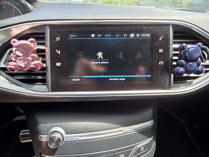 Peugeot 308 (2018) 2.0 BHDi 180 GT EAT8 - fotka 19 z 32