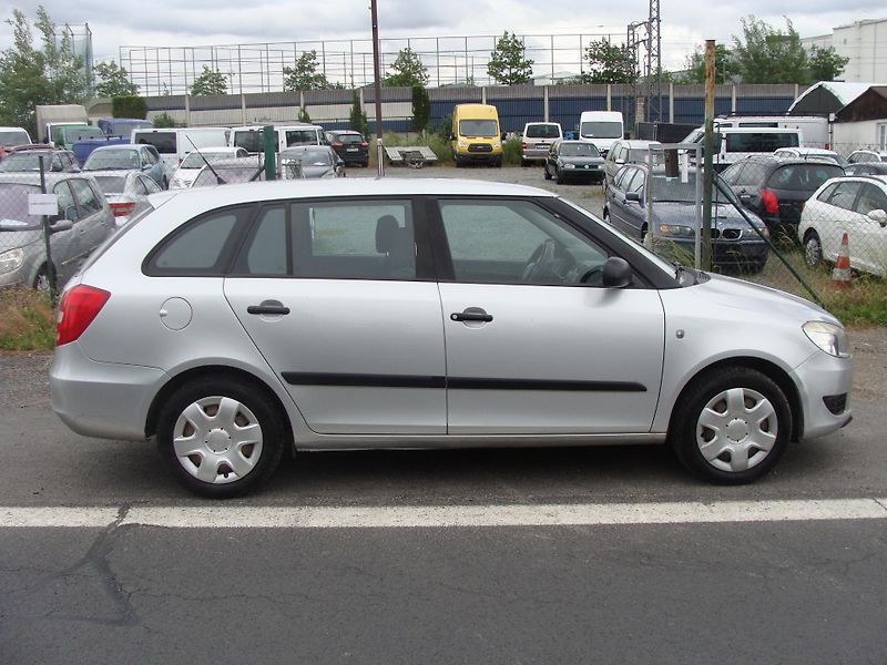 Škoda Fabia 1.2 TSi, 63 kW, klima,nová STK - fotka 6 z 21