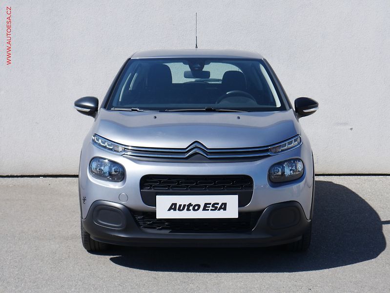 Citroën C3 (2019) 1.2i, 1.maj,ČR, AC, temp - fotka 2 z 21