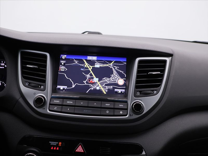 Hyundai Tucson 1,7 CRDi 85kW CZ Czech Edition - fotka 21 z 32