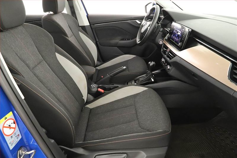Škoda Kamiq (2021) 1.0 TSI, Automat, Tempomat - fotka 7 z 18