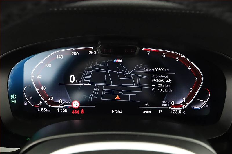 BMW Řada 5 (2021) 540i xDrive - fotka 9 z 20