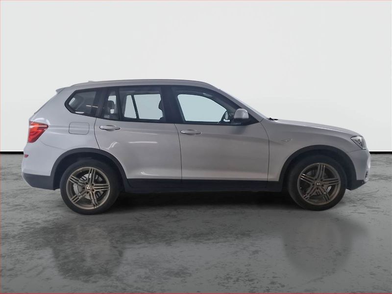 BMW X3 (2016) sDrive18d, Automat, Serv.kniha - fotka 6 z 19