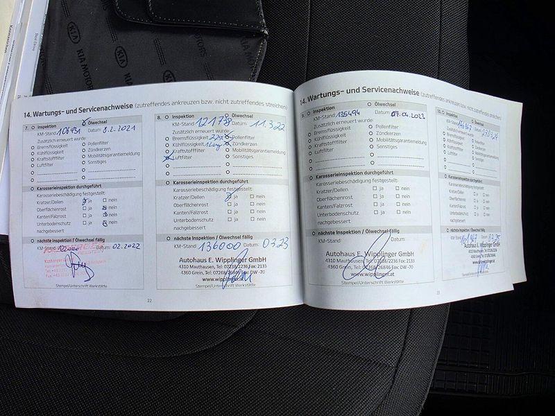 Kia Ceed (2015) 1.4 i TOP STAV - fotka 22 z 23