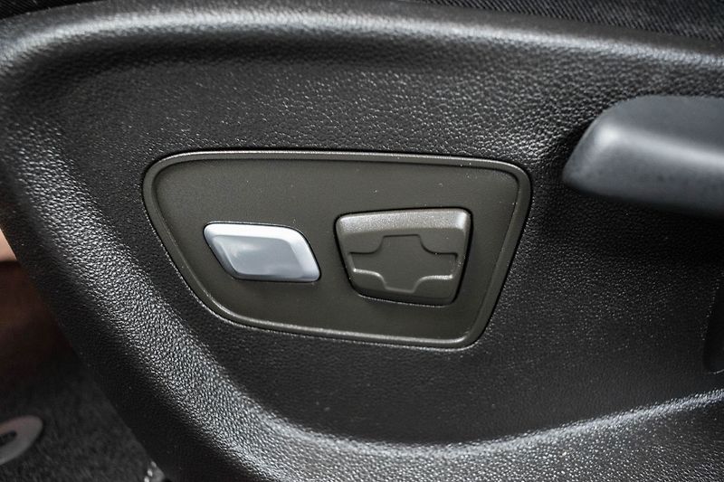 Renault Talisman 1.3 TCe AUTOMAT*KAMERA*MASÁŽ* - fotka 32 z 40
