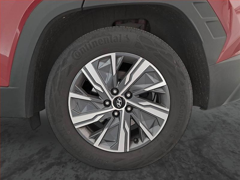Hyundai Tucson (2022) 1.6 T-GDI - fotka 15 z 19
