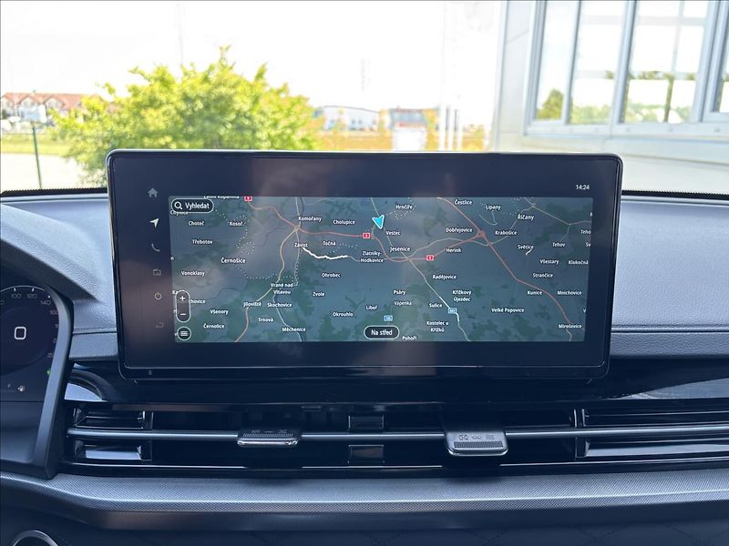 KGM Rexton 2,2 e-XDI 148kW AWD Premium - fotka 29 z 39