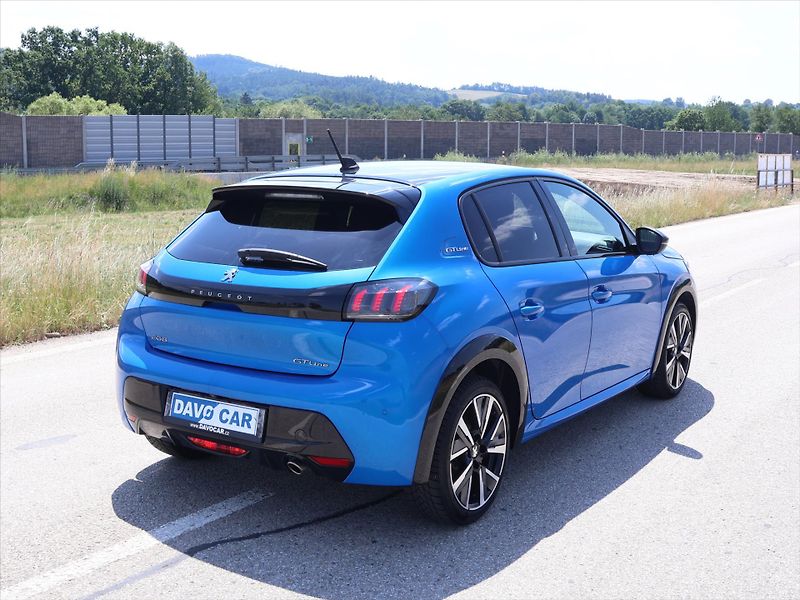 Peugeot 208 1,2 PT 74kW GT-Line LED - fotka 7 z 26