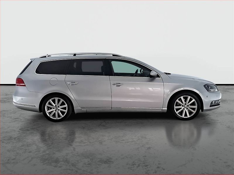 Volkswagen Passat (2011) 2.0 TDI, Navi, Tempomat - fotka 6 z 19