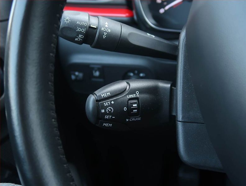 Citroën C3 (2019) 1.2 PureTech, ČR,1.maj - fotka 16 z 22