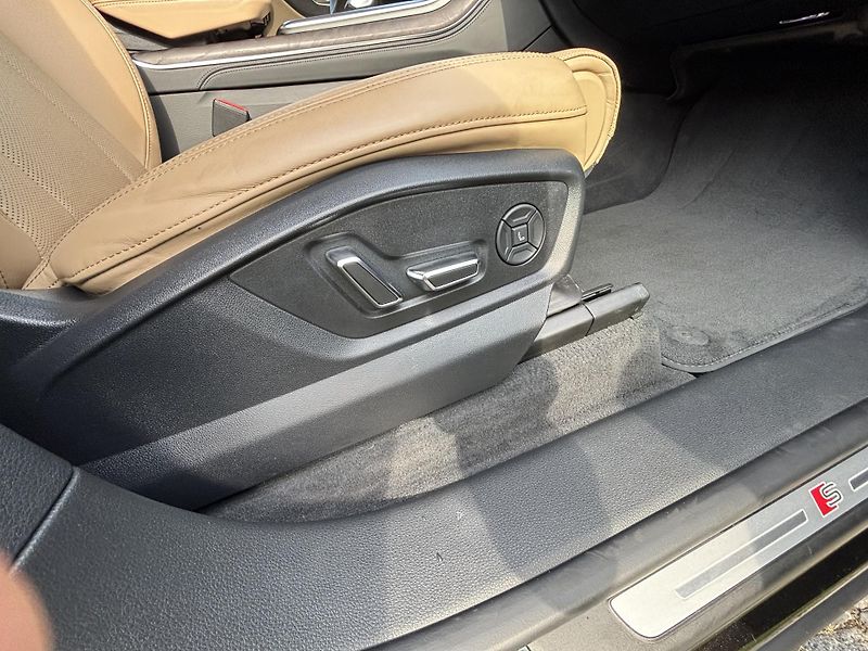 Audi Q8 (2023) 50 TDI,S-line,Q,Vzduch,Nez.top - fotka 16 z 27