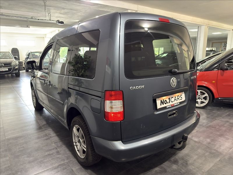 Volkswagen Caddy 1,9   TDI 77KW FAMILY EDITION - fotka 4 z 20