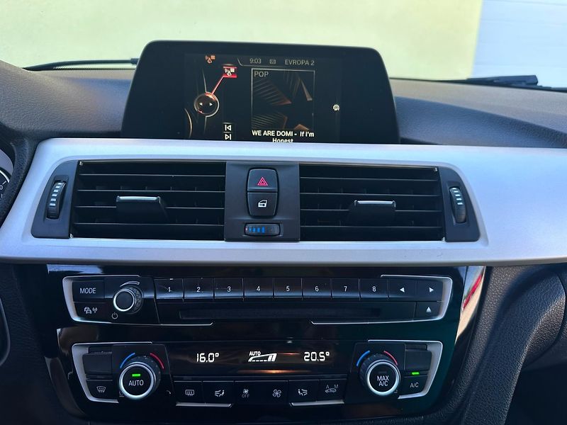 BMW Řada 3 (2017) 2.0D 110kW/Full Led/1MAJ/Navi - fotka 28 z 34