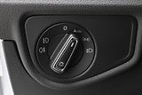 Volkswagen Touran 2,0 TDI 110kW DSG LED TAŽNÉ Zá - náhled 27