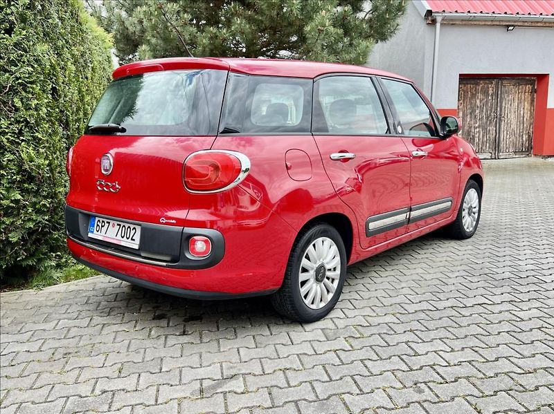Fiat 500L 1,6 JTD  LIVING - klima -ALU - fotka 5 z 36