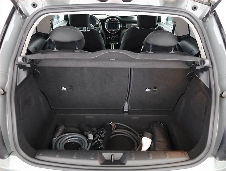 Mini Ostatní (2021) Cooper SE 32 kWh, SoH 94% - fotka 17 z 20