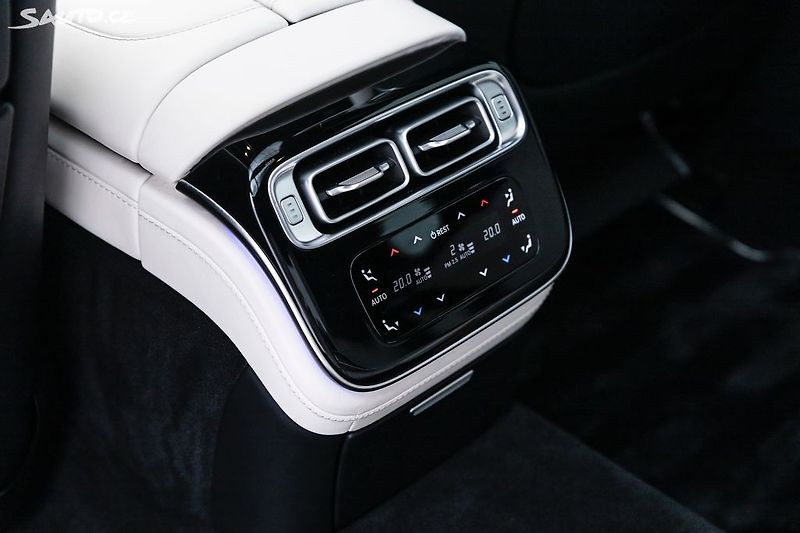 Mercedes-Benz Třídy S 63 L Keramik*TV*4D*Carbon*FULL - fotka 34 z 50