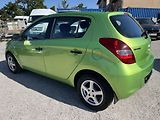 Hyundai i20 (2011) 1.2 57 KW, 1. MAJ. Klima,  - náhled 6