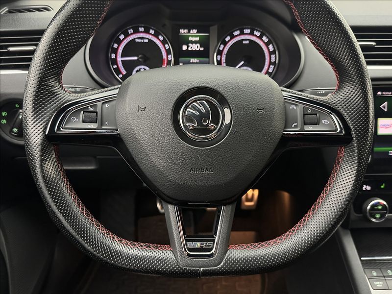 Škoda Octavia 2,0 135kW RS CHALLENGE 1MAJ ČR - fotka 8 z 43