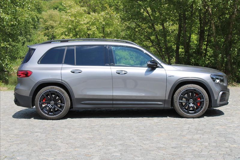 Mercedes-Benz GLB 35 AMG*4M*FACEL*ZÁR*DPH*CZ - fotka 7 z 42