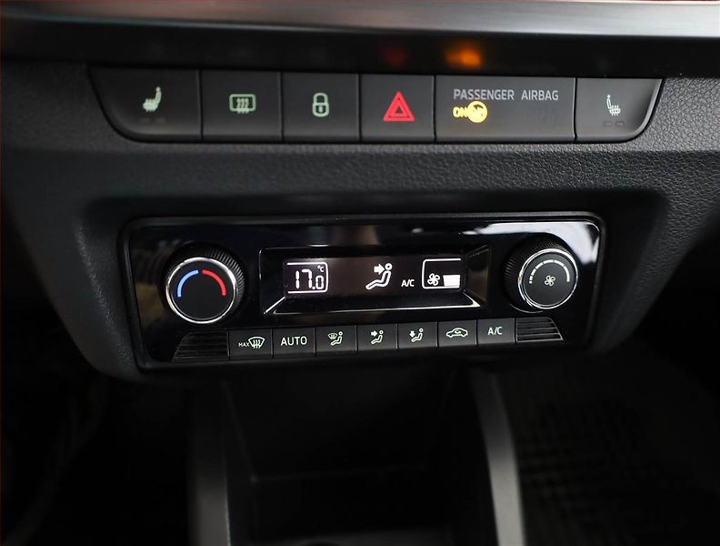 Škoda Fabia (2017) Style 1.4 TDI, Serv.kniha - fotka 9 z 19