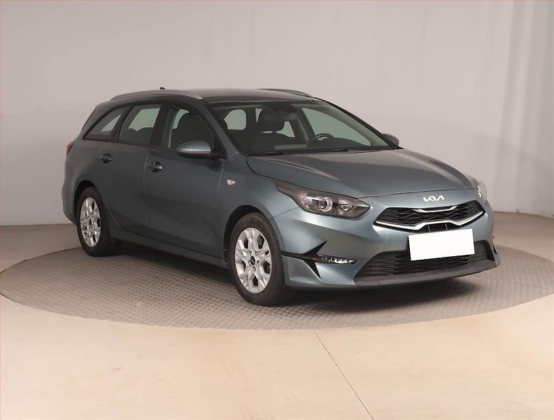 Kia Ceed (2023) Spin 1.0 T-GDI, SPIN, DPH - fotka 1 z 19