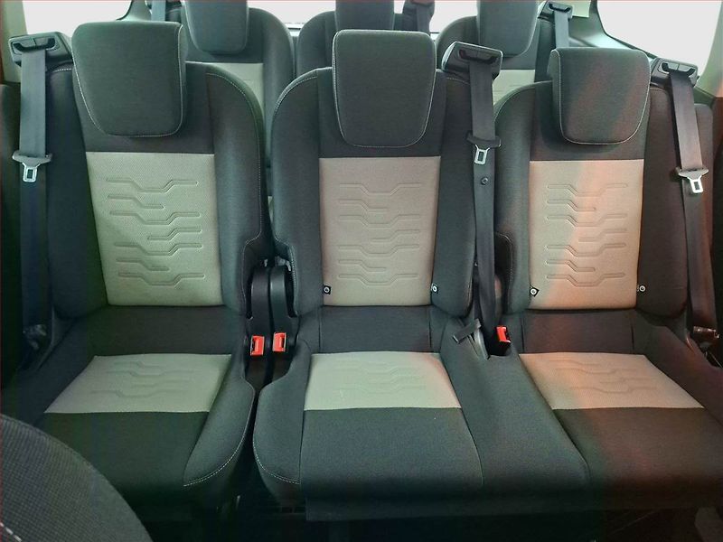 Ford Tourneo Custom (2015) 2.2 TDCi, ČR, DPH - fotka 10 z 22