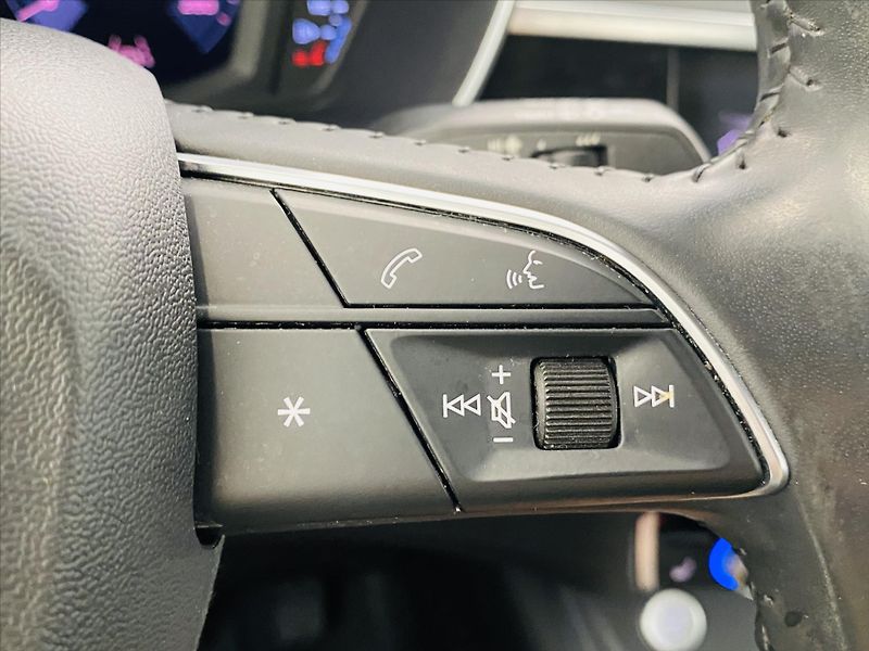 Audi Q3 2,0 40 TFSI  Quattro - fotka 14 z 26