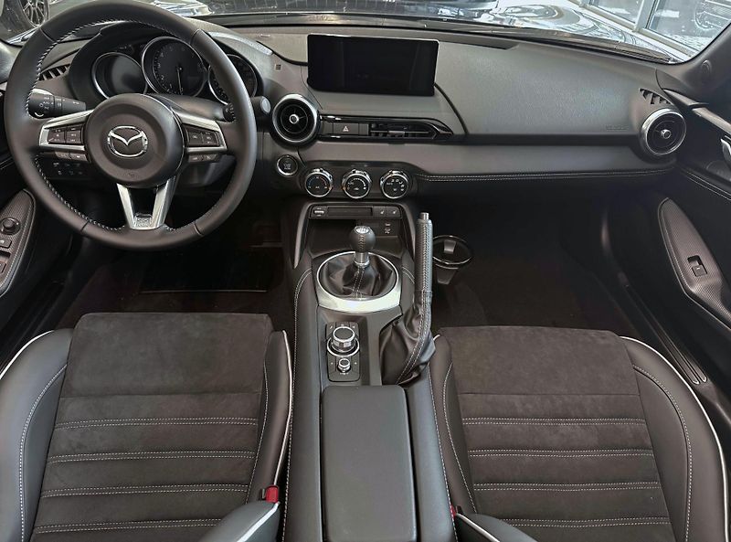 Mazda MX-5 (2026) 1.5 G132 Homura RF PEVNÁ STŘ. - fotka 5 z 21