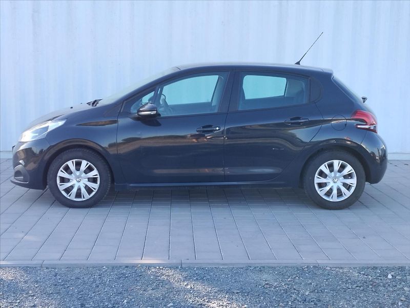 Peugeot 208 1,6   1.6 HDI  55kW Klimatizac - fotka 22 z 29
