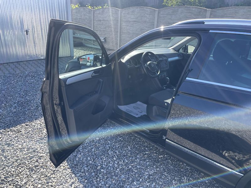 Volkswagen Tiguan 2.0TDi 150PS 4x4 DSG 179TKM 1A - fotka 97 z 131