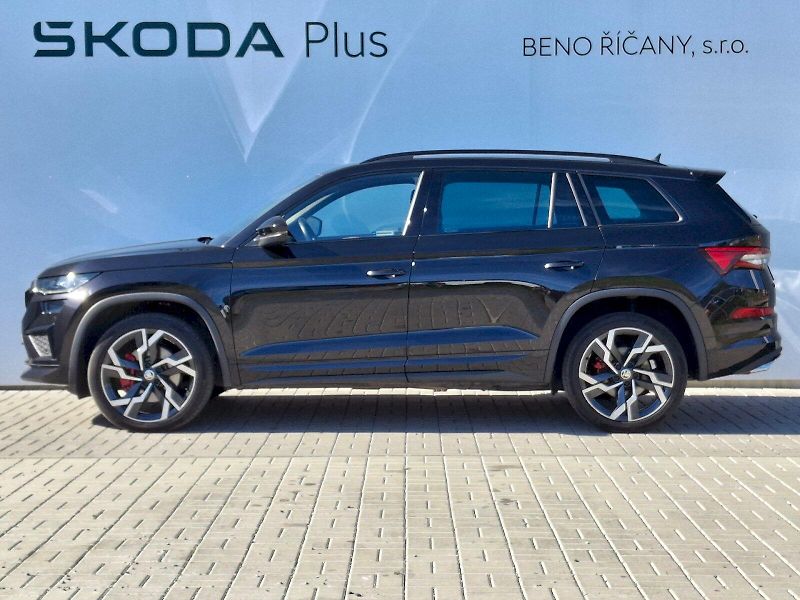 Škoda Kodiaq (2023) RS Challenge DSG 4x4 2,0TSi 18 - fotka 3 z 35