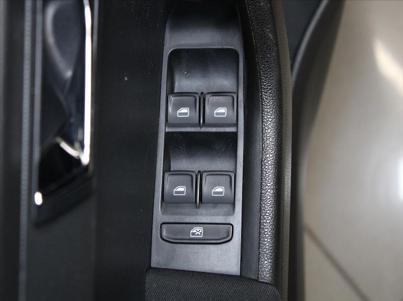 Škoda Fabia 1,2 TSi 81kW Style Kombi ČR - fotka 15 z 25