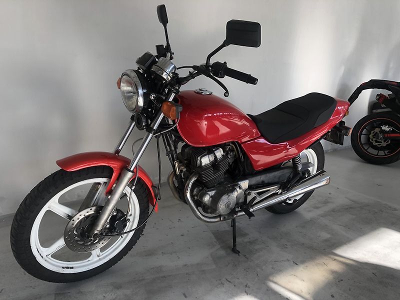 Honda CB 250 - fotka 5 z 14