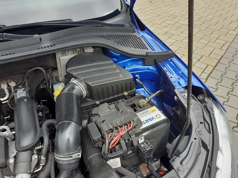 Škoda Rapid (2013) 1.2 TSi ELEGANCE - fotka 27 z 39