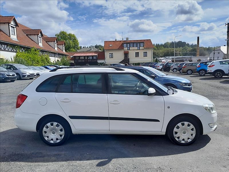 Škoda Fabia II FC 1,6 TDI PORUCHA MOTORU - fotka 8 z 51