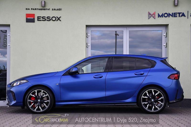 BMW Řada 1 118d M-SPORT 1M ČR HUD  - fotka 2 z 54